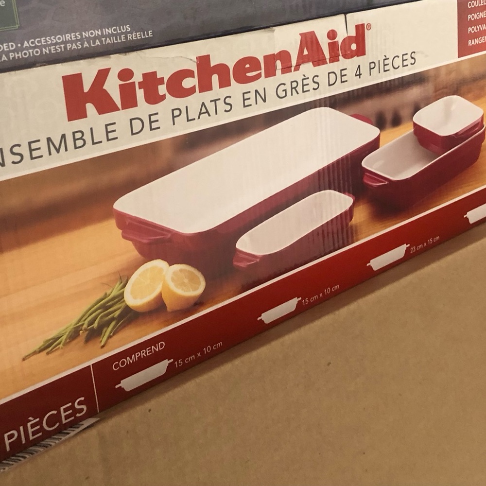 Kitchen Aid Stoneware Set, 4-pc